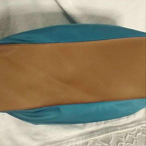 USED Michael Kors Tote - Picture 9 of 11